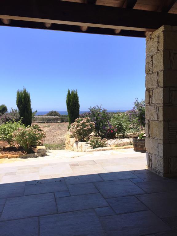 Paradise Traditional House Maroni Exterior photo